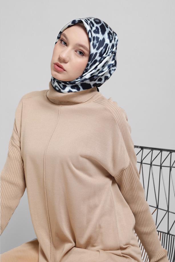 Tesettür giyim LACİVERT ALVİNA DİJİTAL LEOPAR EŞARP 8032  - TRENDTESETTÜR