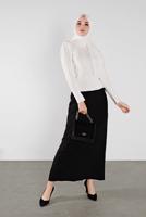 Tesettür giyim KREM YAKASI VE ÖNÜ FIRFIRLI TRİKO KAZAK 46341