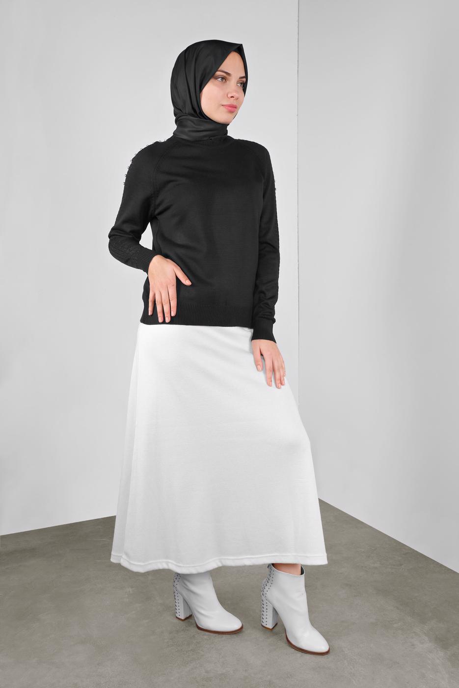 Tesettür giyim SİYAH TAŞ VE SİM DETAYLI TRİKO KAZAK 8132 