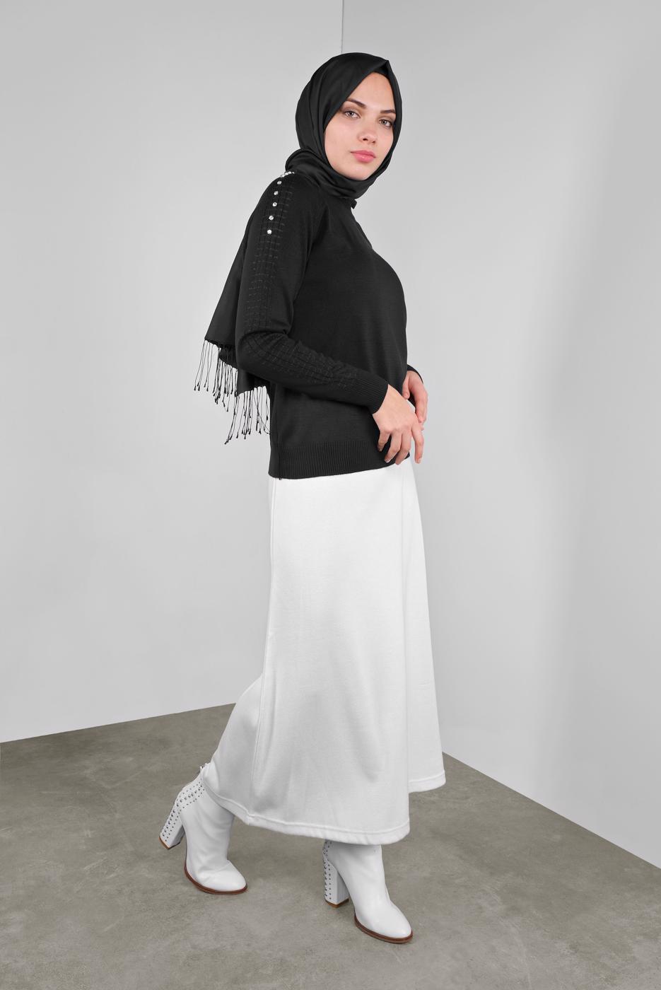 Tesettür giyim SİYAH TAŞ VE SİM DETAYLI TRİKO KAZAK 8132 