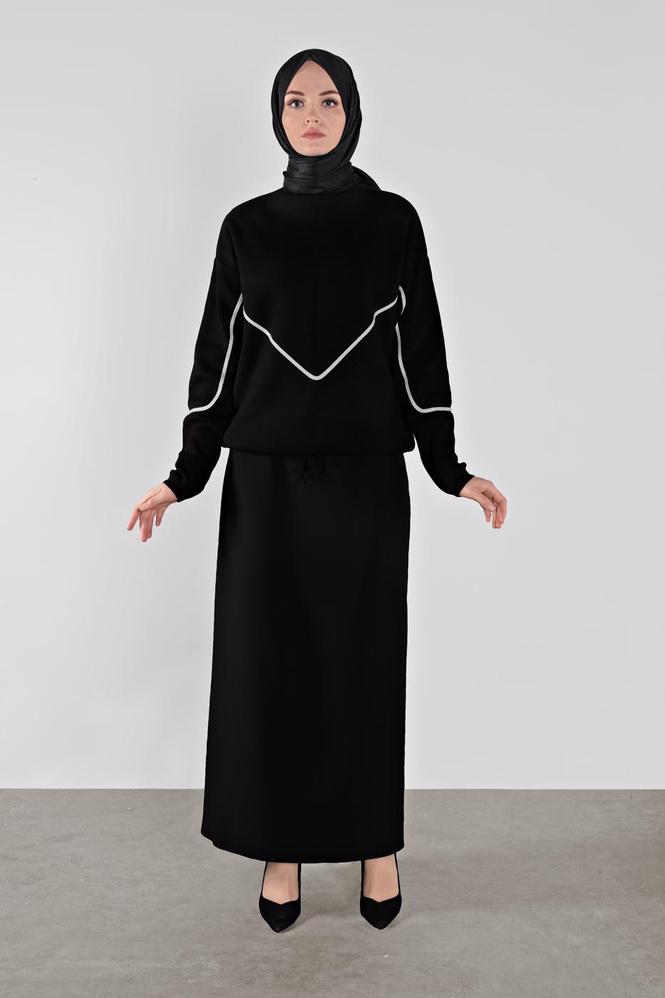 Tesettür giyim SİYAH ÇİZGİLİ KAZAK 8426