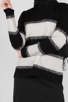 Tesettür giyim SİYAH ÇİZGİLİ SİMLİ TRİKO KAZAK  8605 