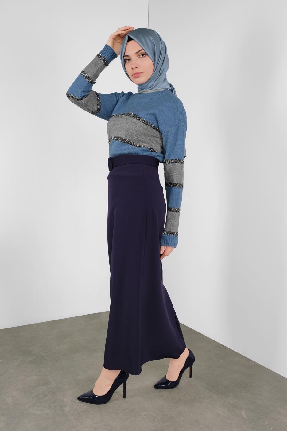 Tesettür giyim LACİVERT ÇİZGİLİ SİMLİ TRİKO KAZAK  8605 