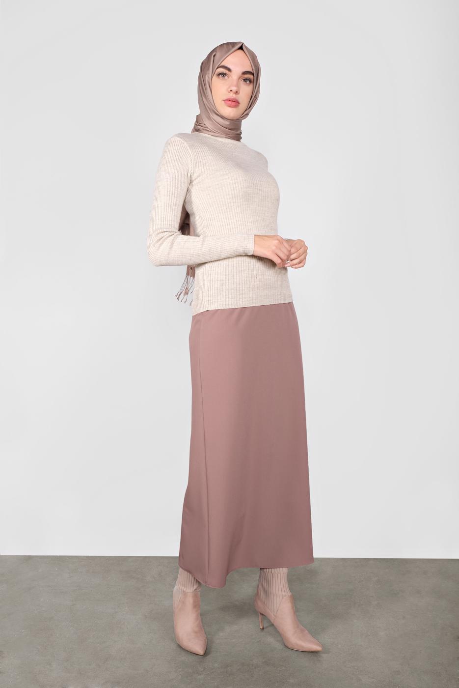 Tesettür giyim BEJ BOĞAZLI FİTİLLİ TRİKO KAZAK 9202 