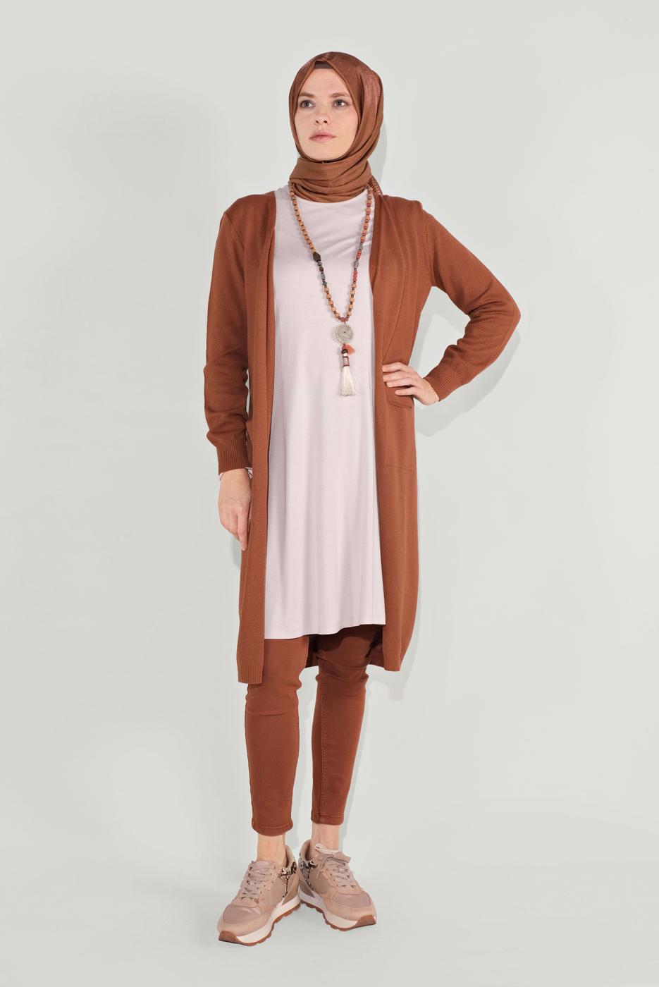 Tesettür giyim KAHVE CEPLİ TRİKO HIRKA 15441