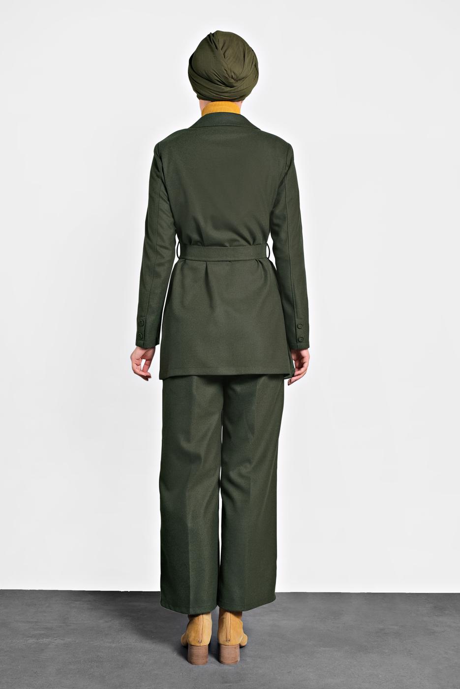 Tesettür giyim HAKİ KRUVAZE YAKA KEMERLİ CEKET  40123 