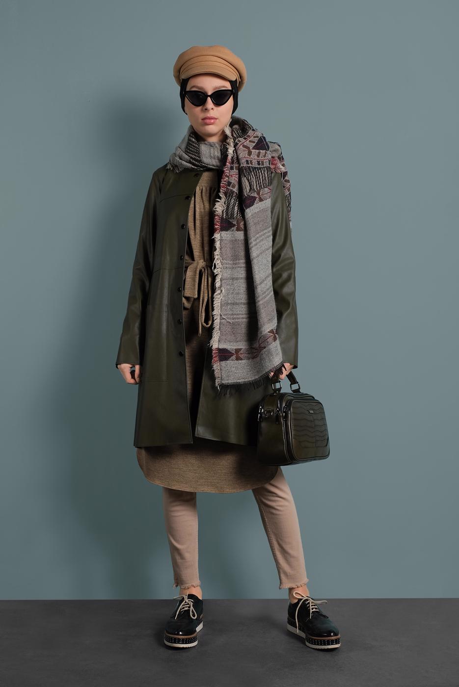 Tesettür giyim HAKİ ALVİNA BİSİKLET YAKA DERİ CEKET 40375