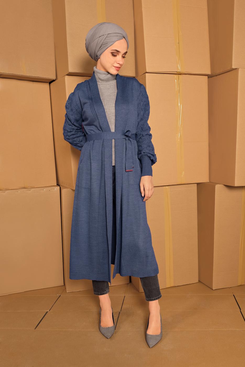 Tesettür giyim LACİVERT KOLLARI ÖRGÜ TRİKO HIRKA 42441 