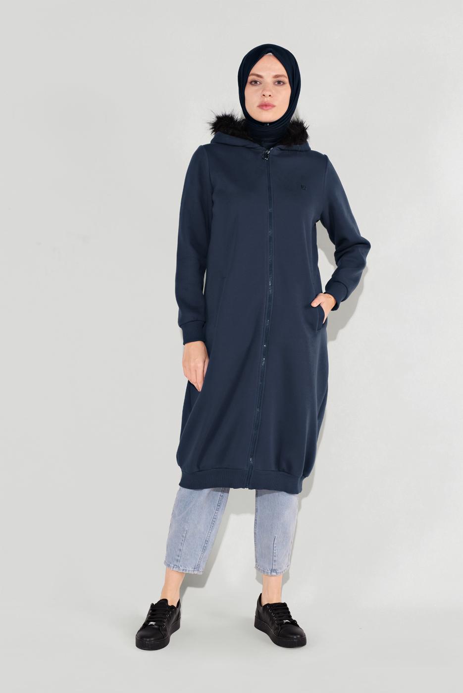 Tesettür giyim LACİVERT KAPÜŞONLU BOYDAN DÜĞMELİ CEKET 8909