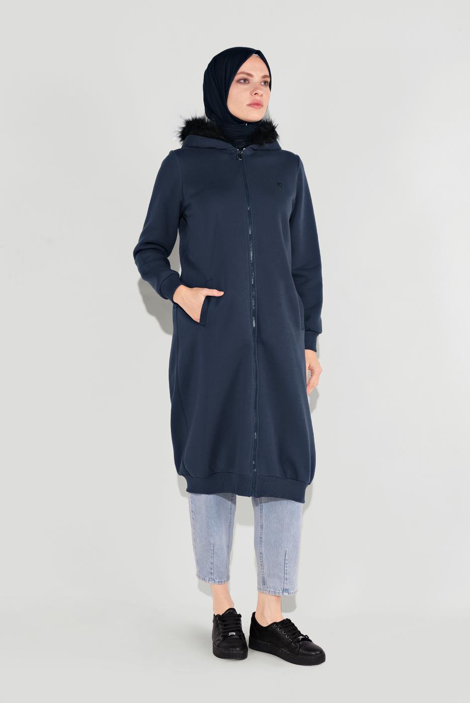 Tesettür giyim LACİVERT KAPÜŞONLU BOYDAN DÜĞMELİ CEKET 8909