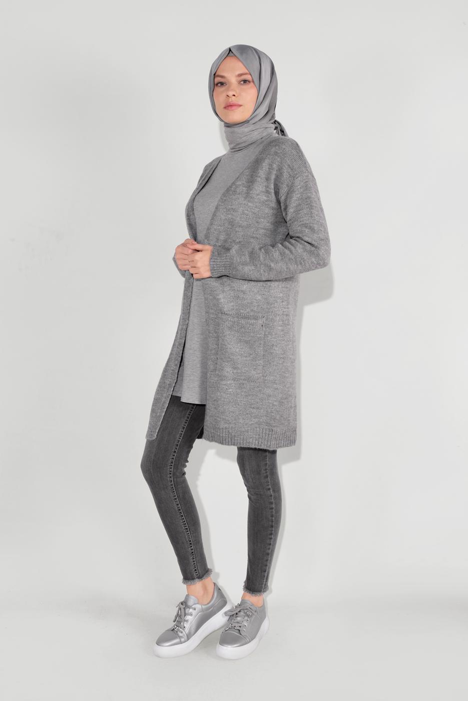 Tesettür giyim GRİ CEPLİ TRİKO HIRKA 9207
