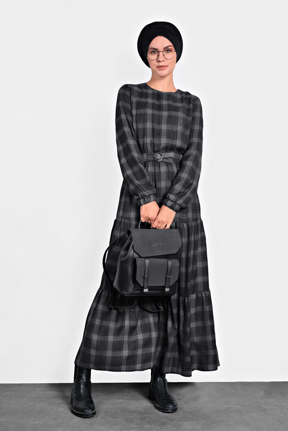 Tesettür giyim SİYAH ALVİNA KEMERLİ EKOSE ELBİSE 40179