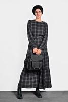 Tesettür giyim SİYAH ALVİNA KEMERLİ EKOSE ELBİSE 40179