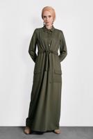 Tesettür giyim HAKİ KUŞAKLI DÜĞMELİ ELBİSE 40194