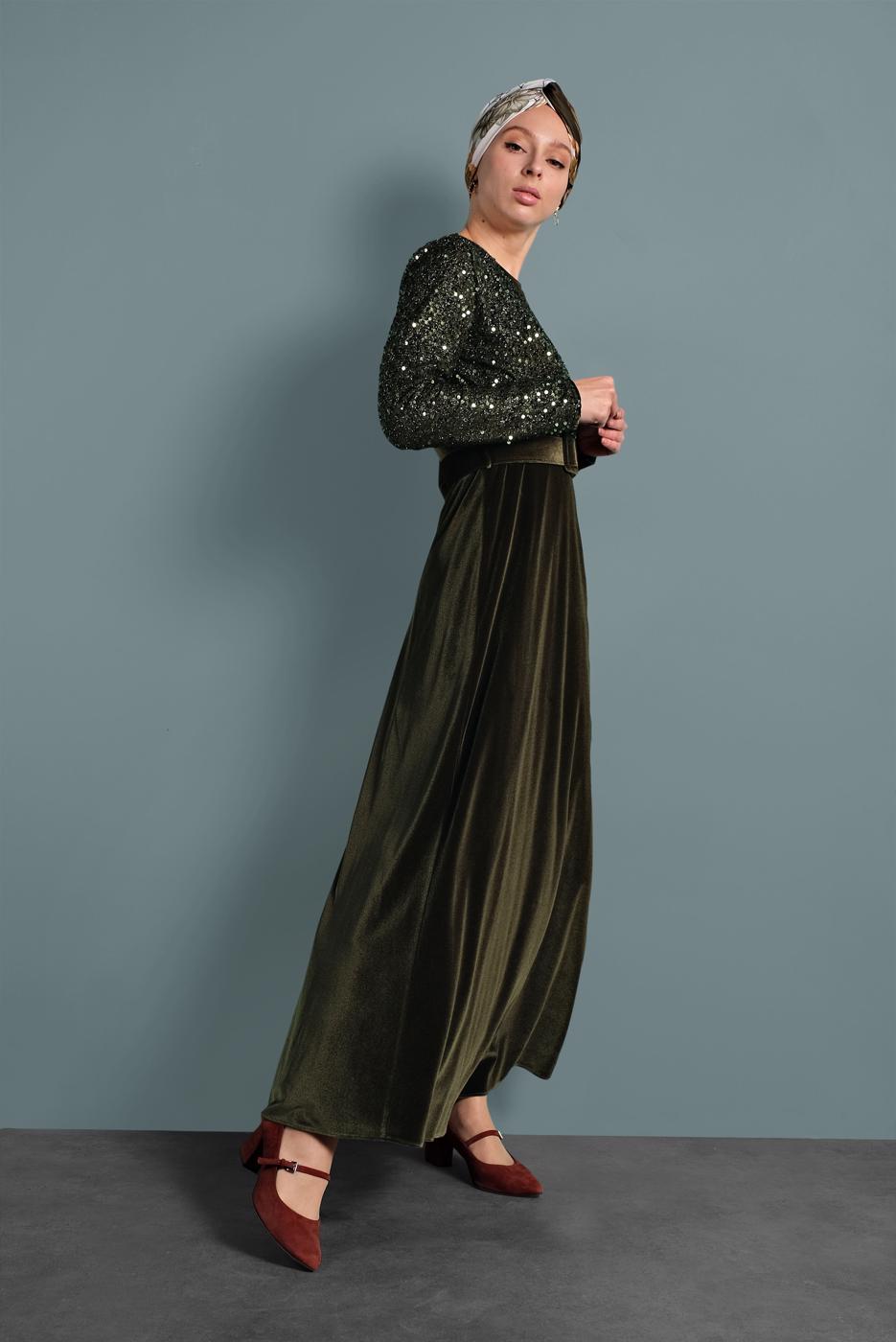 Tesettür giyim HAKİ ALVİNA PULLU KADİFE ELBİSE 40299 