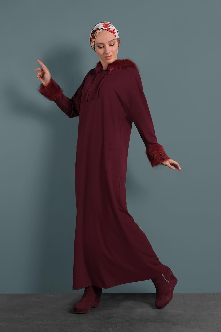 Tesettür giyim BORDO ALVİNA KÜRK DETAYLI ELBİSE 40412	