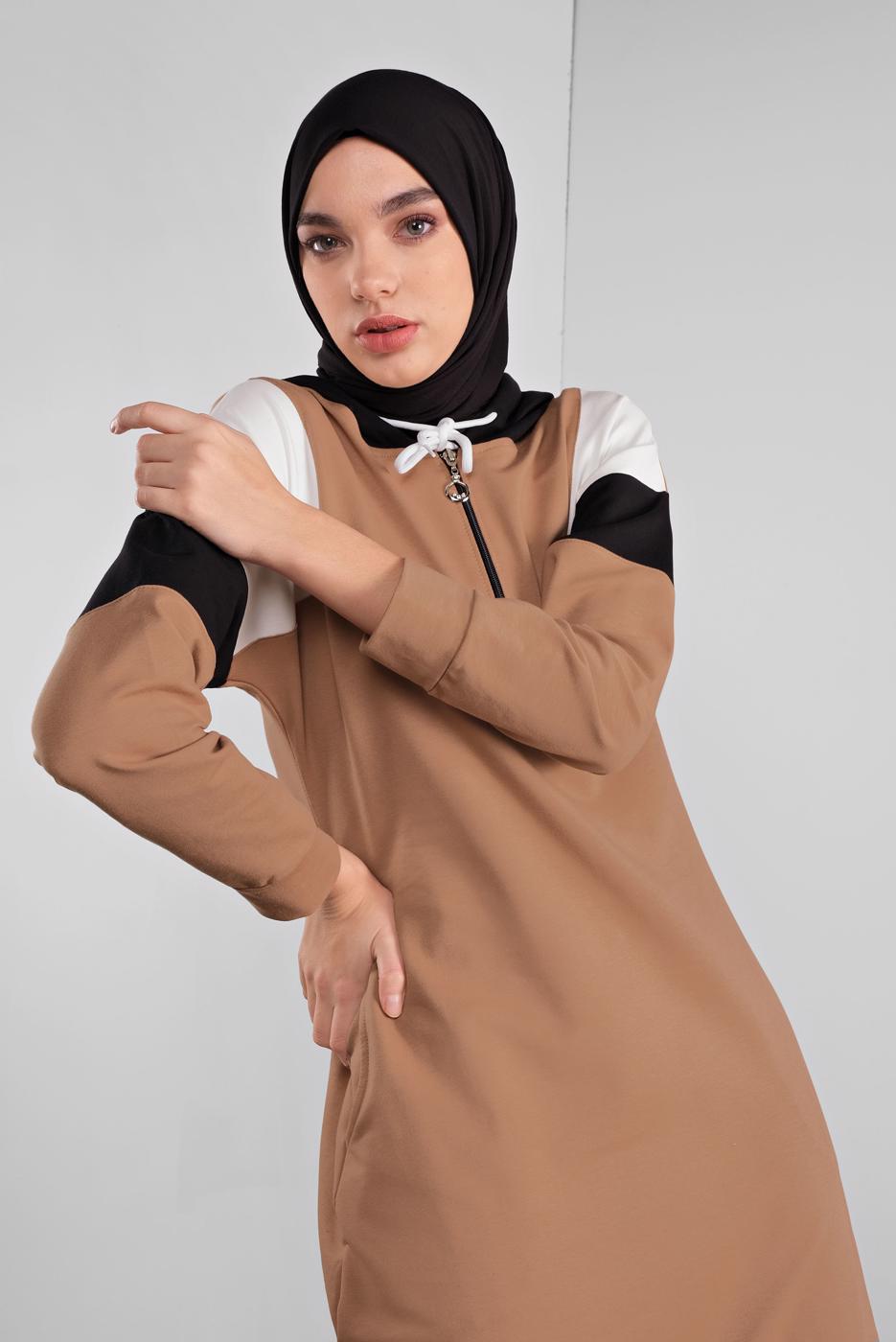 Tesettür giyim PEMBE KAPÜŞONLU EŞOFMAN ELBİSE 0407 