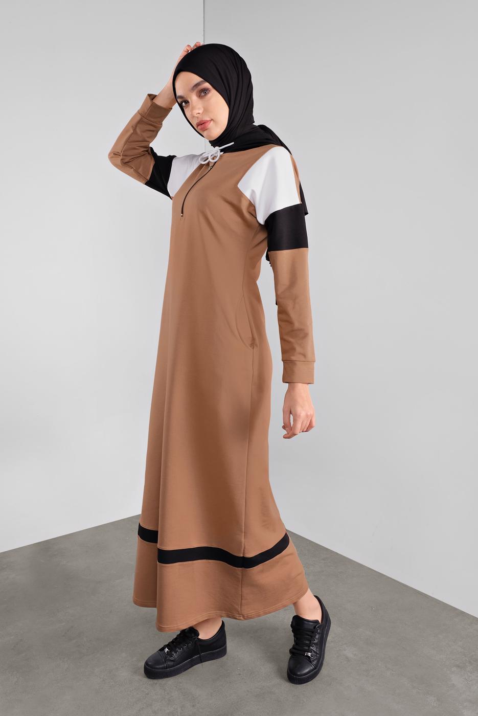 Tesettür giyim PEMBE KAPÜŞONLU EŞOFMAN ELBİSE 0407 