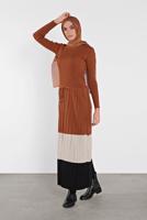 Tesettür giyim TABA FİTİLLİ TRİKO ELBİSE 2202 