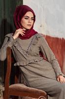 Tesettür giyim KAHVE ALVİNA FIRFIRLI VE İŞLEME DETAYLI PAMUKLU ELBİSE 4606