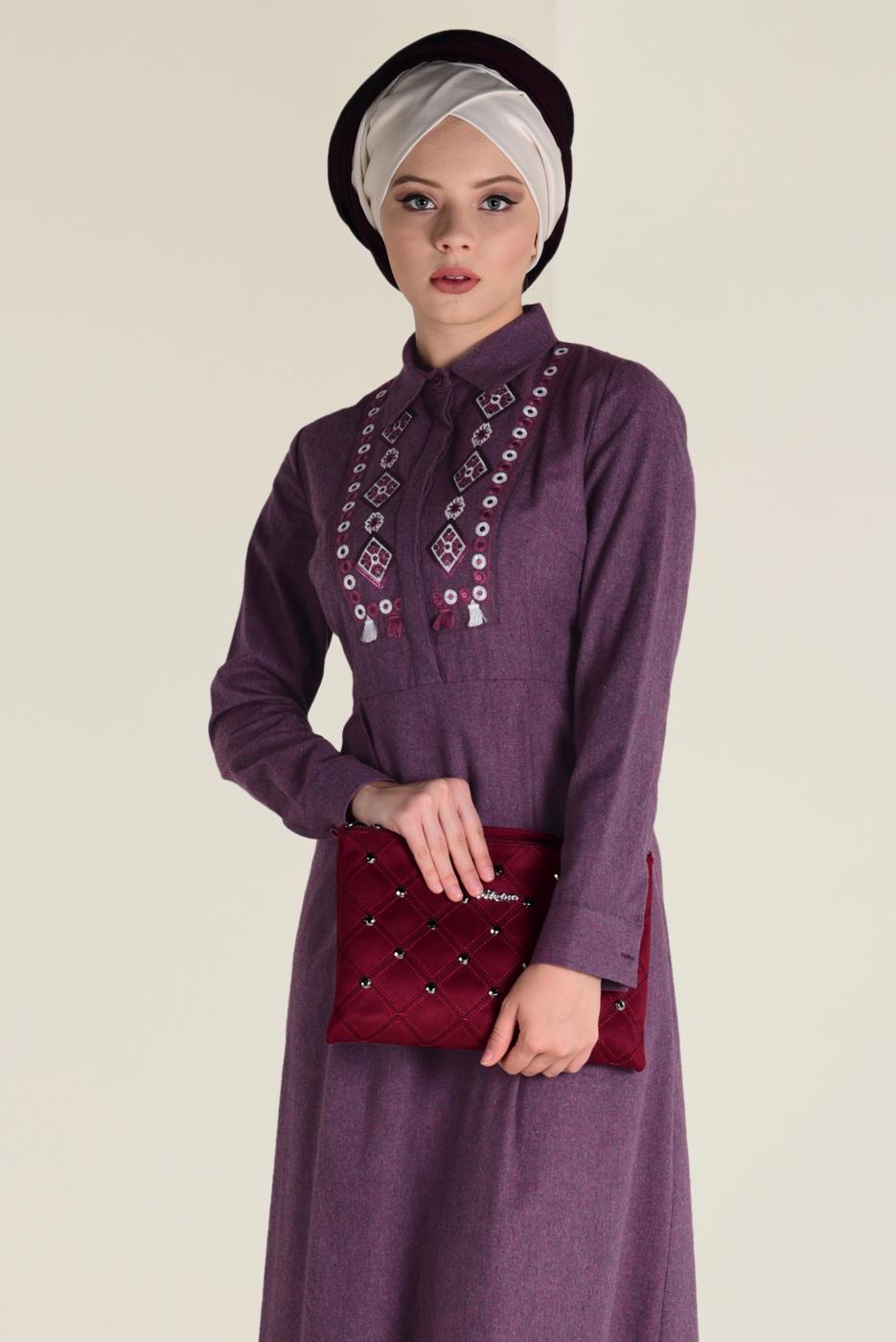 Tesettür giyim LACİVERT ALVİNA PAMUKLU NAKIŞLI ELBİSE 4647