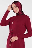 Tesettür giyim BORDO DÜĞMELİ BAĞCIKLI ELBİSE 5202 
