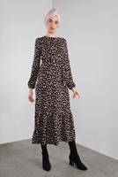 Tesettür giyim SİYAH DESENLİ KUŞAKLI ELBİSE 5746 