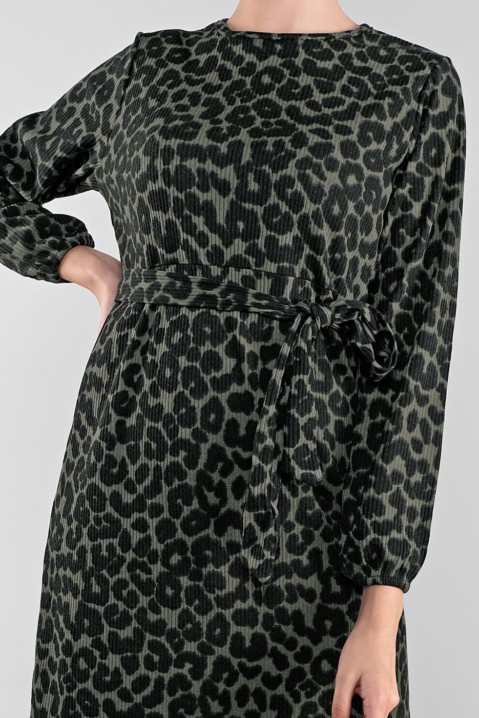 Tesettür giyim SİYAH DESENLİ KUŞAKLI ELBİSE 5746 