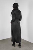 Tesettür giyim SİYAH BELİ KUŞAKLI KARELİ ELBİSE 7246