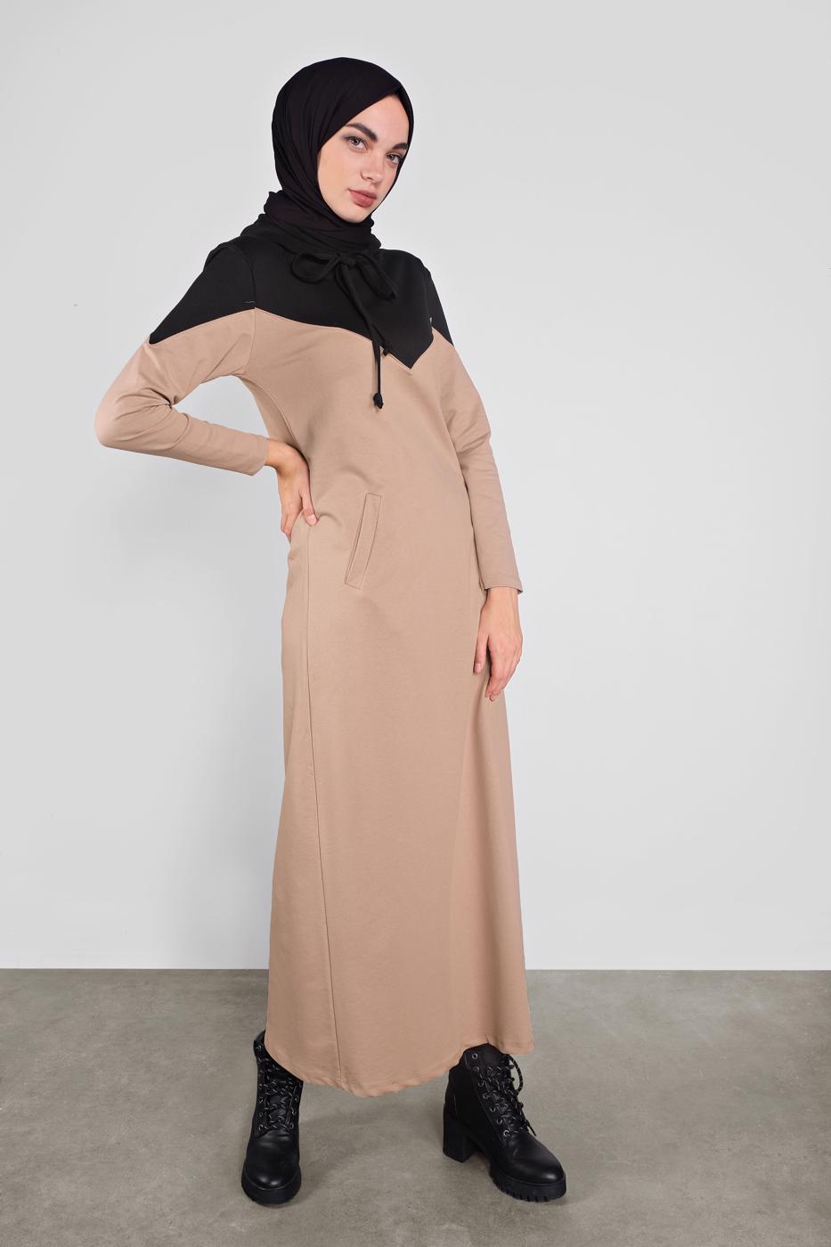 Tesettür giyim KAHVE KAPÜŞONLU EŞOFMAN ELBİSE 0155 