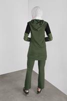 Tesettür giyim HAKİ ÇİZGİLİ PANTOLONLU EŞOFMAN TAKIM 1808 