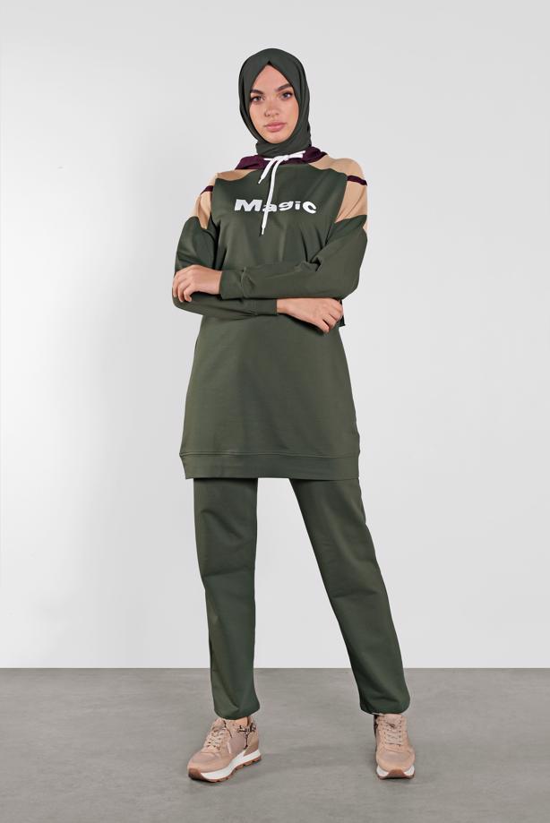 Vêtements hijab  PRINTED TRACKSUIT 6708  - TRENDTESETTÜR