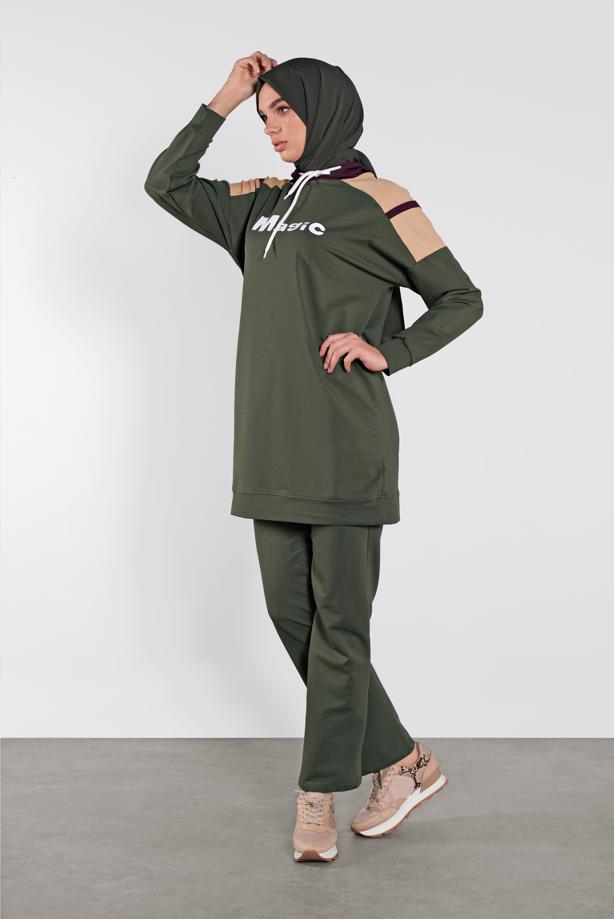 Vêtements hijab  PRINTED TRACKSUIT 6708  - TRENDTESETTÜR