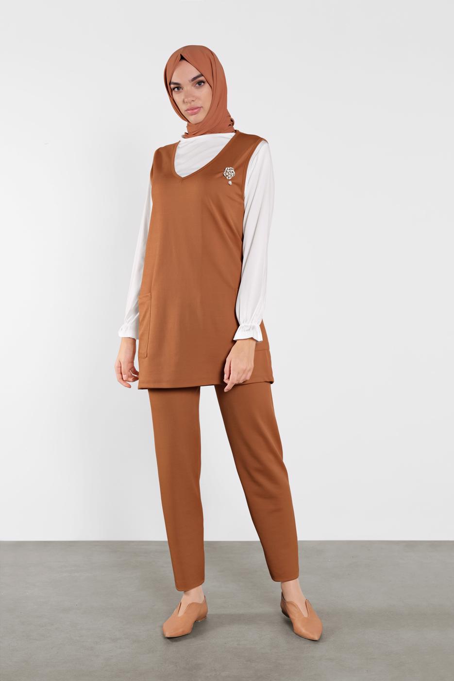 Tesettür giyim TABA KLASİK ÜÇLÜ PANTOLONLU TAKIM 7536 