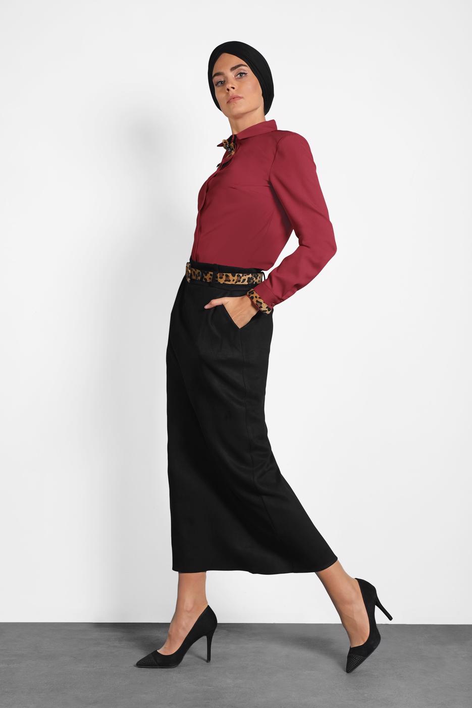 Vêtements hijab NOIR ALVINA JUPE EN DAIM AVEC CEINTURE 60022 