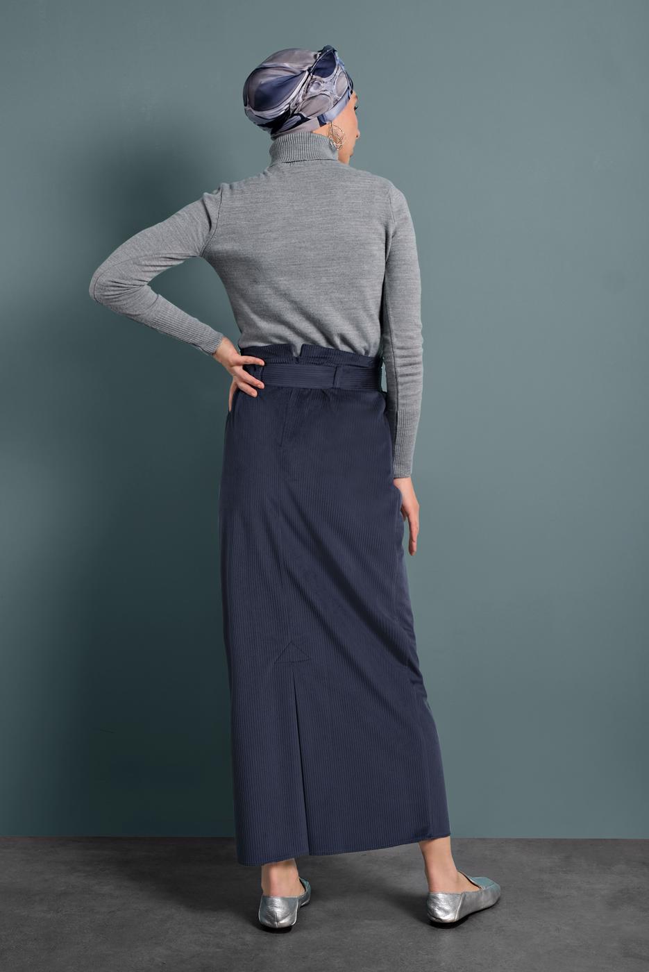 Tesettür giyim LACİVERT ALVİNA KEMERLİ KADİFE ETEK 60034	