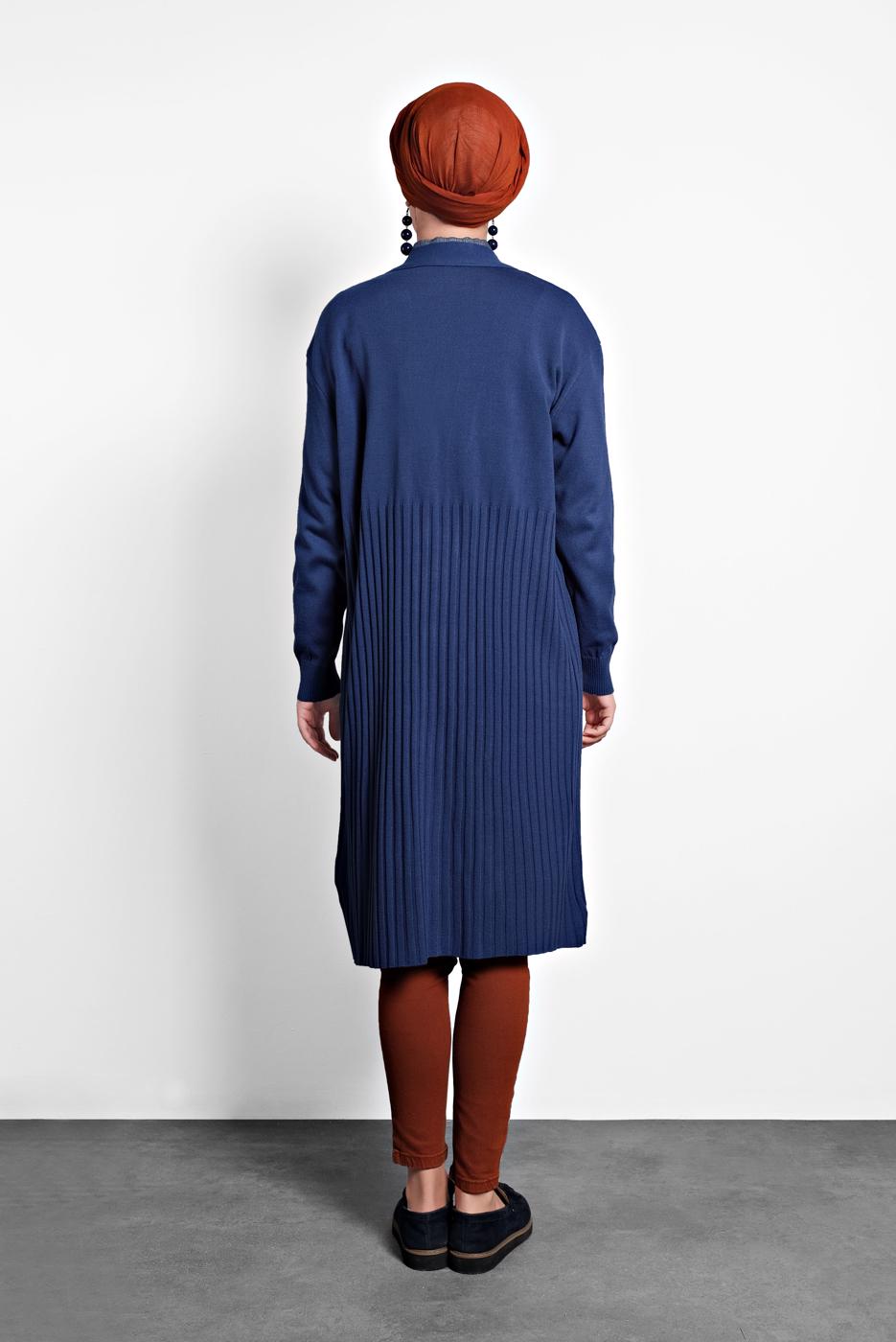 Tesettür giyim LACİVERT ALVİNA TRİKO HIRKA 40035 