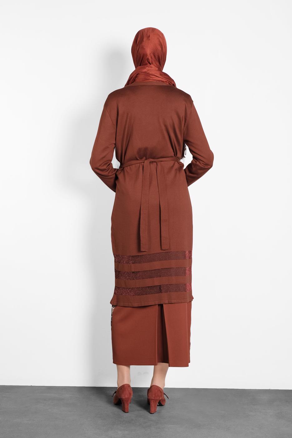 Tesettür giyim KAHVE ALVİNA KUŞAKLI TRİKO HIRKA 40050	