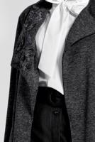 Tesettür giyim SİYAH ALVİNA ŞAL YAKA KUŞAKLI HIRKA 40189 