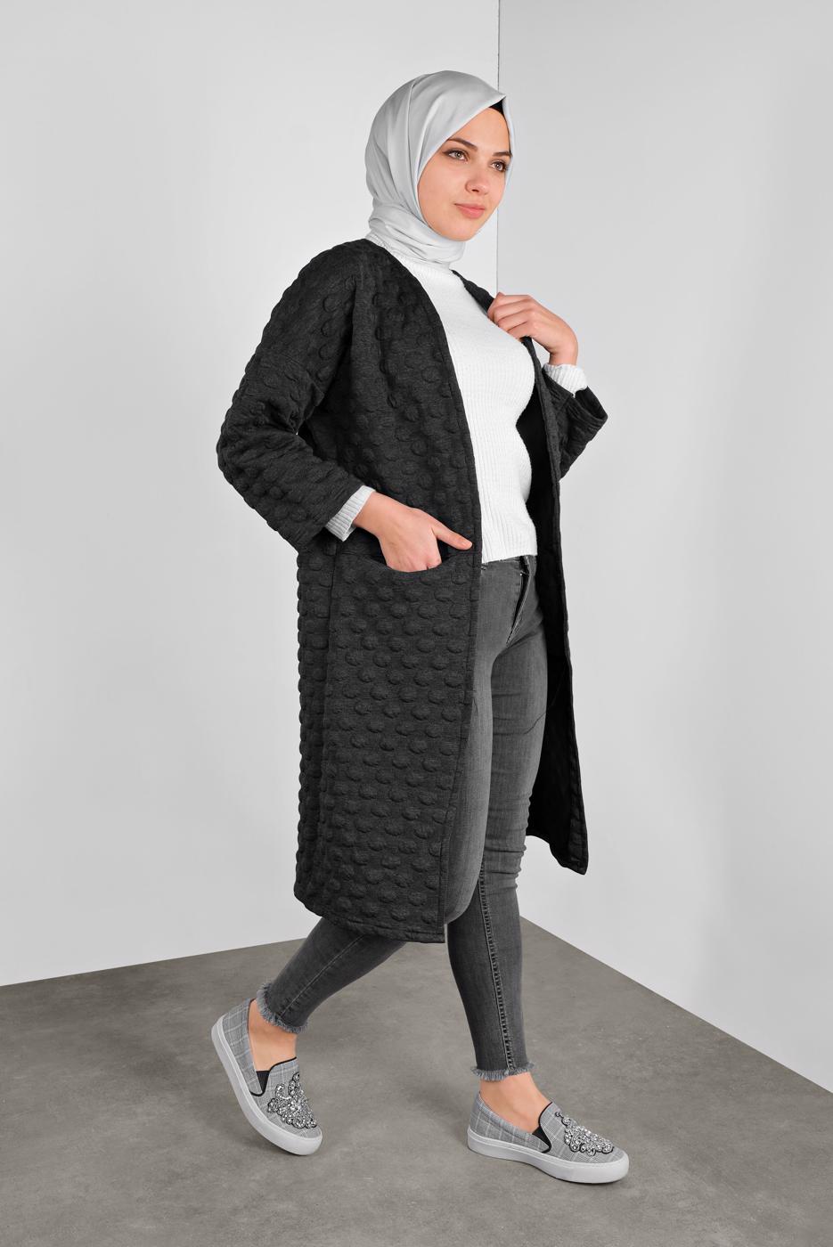 Tesettür giyim GRİ PONPON DESENLİ CEKET  8234