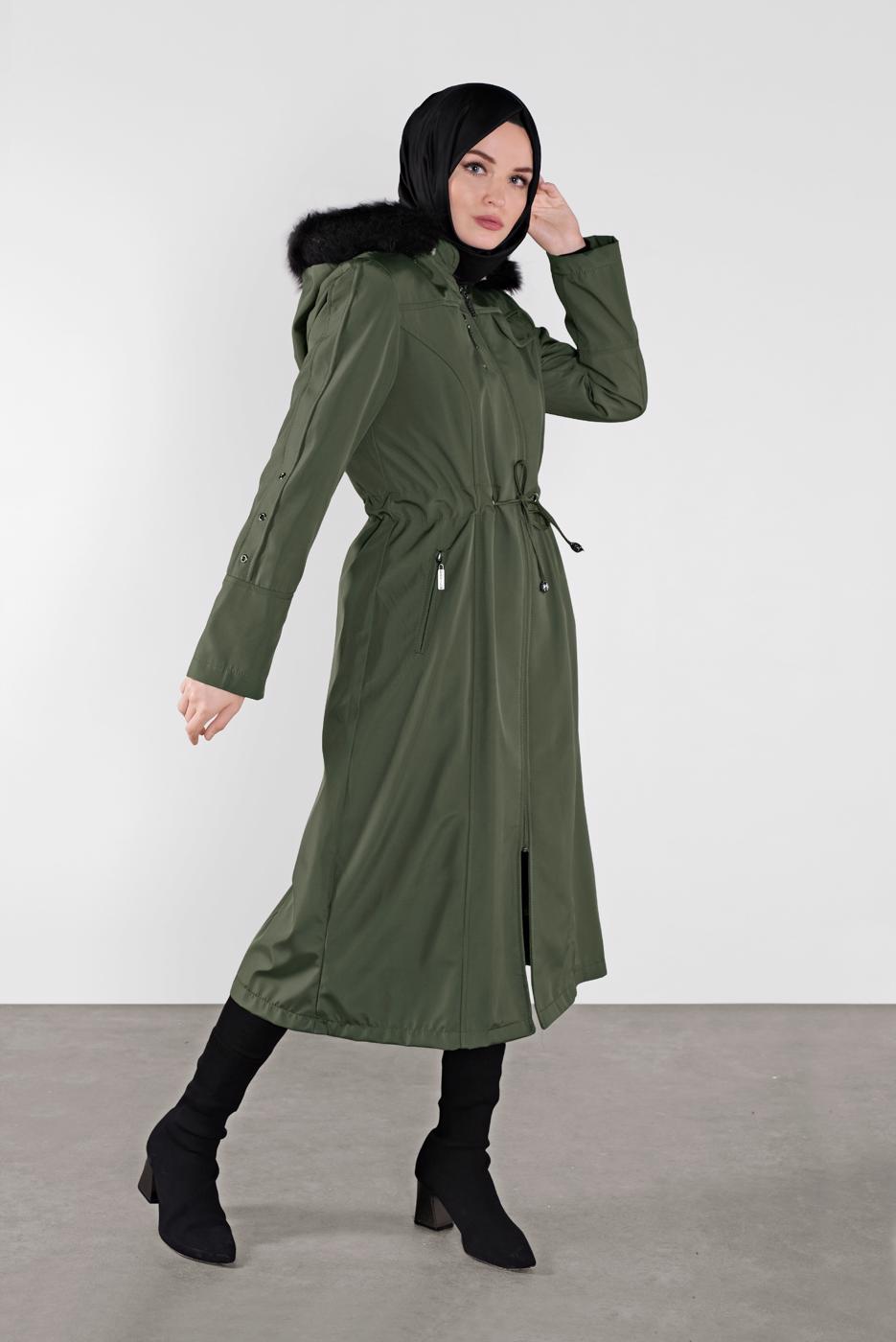 Tesettür giyim HAKİ FERMUARLI KAPÜŞONLU BELİ LASTİKLİ KABAN  632-1 