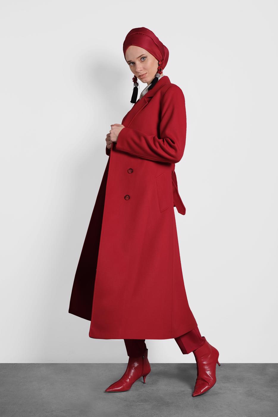 Tesettür giyim KIRMIZI ALVİNA DÜĞMELİ KEMERLİ KAŞE KABAN 90003  