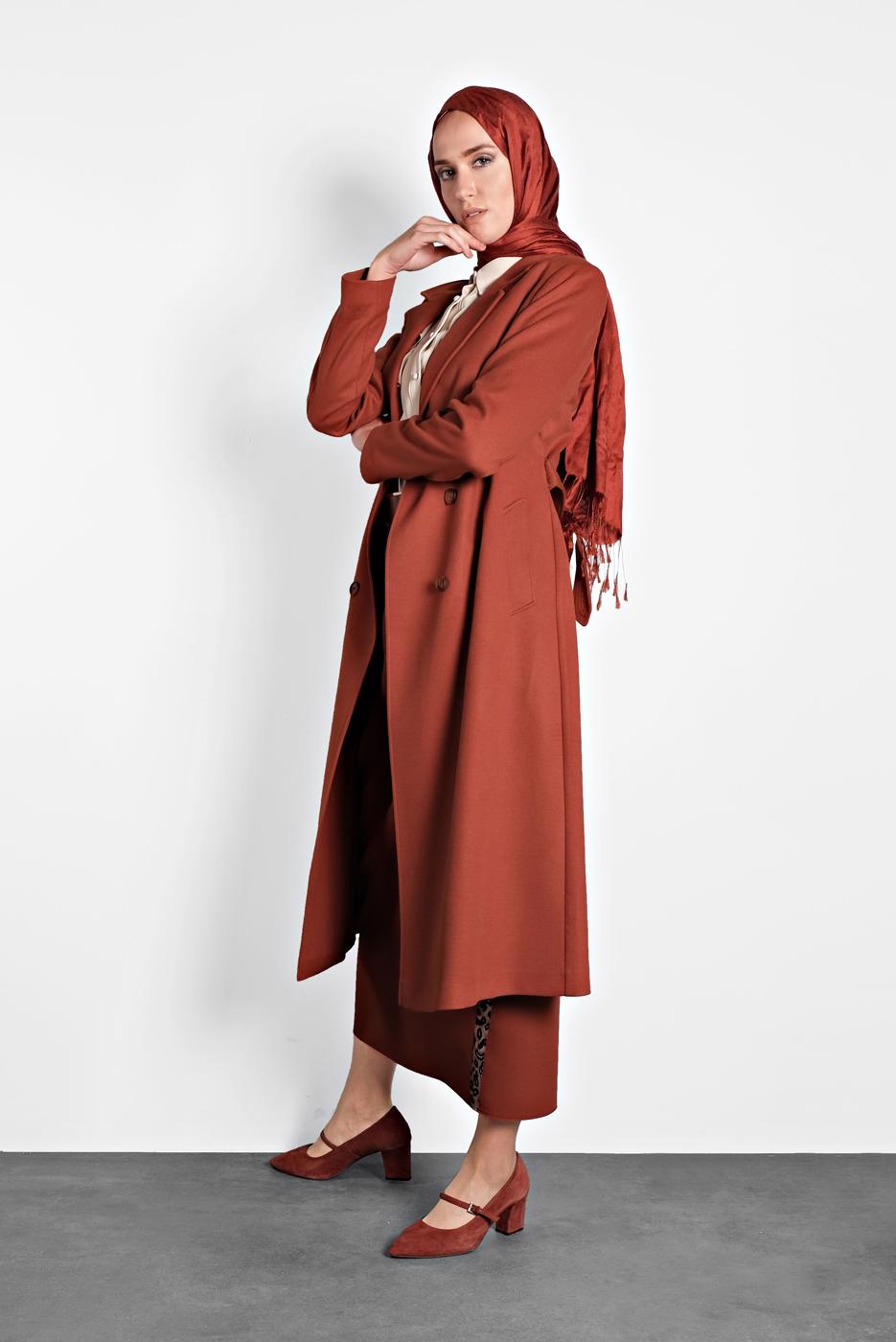 Tesettür giyim KAHVE ALVİNA DÜĞMELİ KEMERLİ KAŞE KABAN 90003  