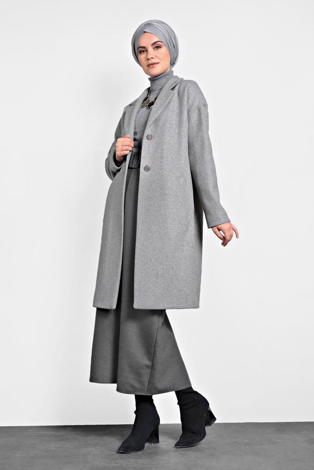 Tesettür giyim  ALVİNA DÜĞMELİ CEPLİ KAŞE KABAN 90005	 - TRENDTESETTÜR