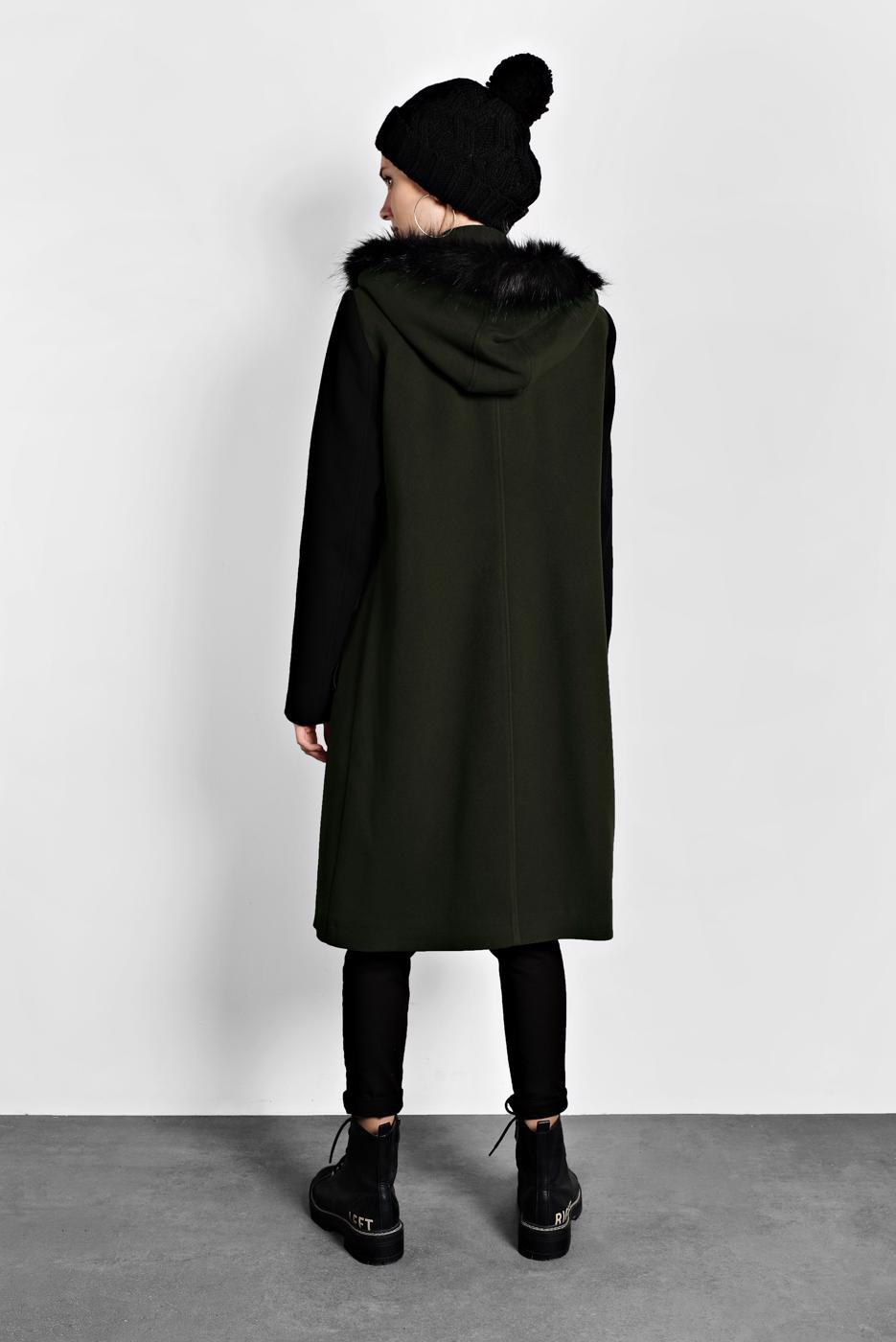 Tesettür giyim HAKİ ALVİNA KAPÜŞONLU CEPLİ KABAN 90023 