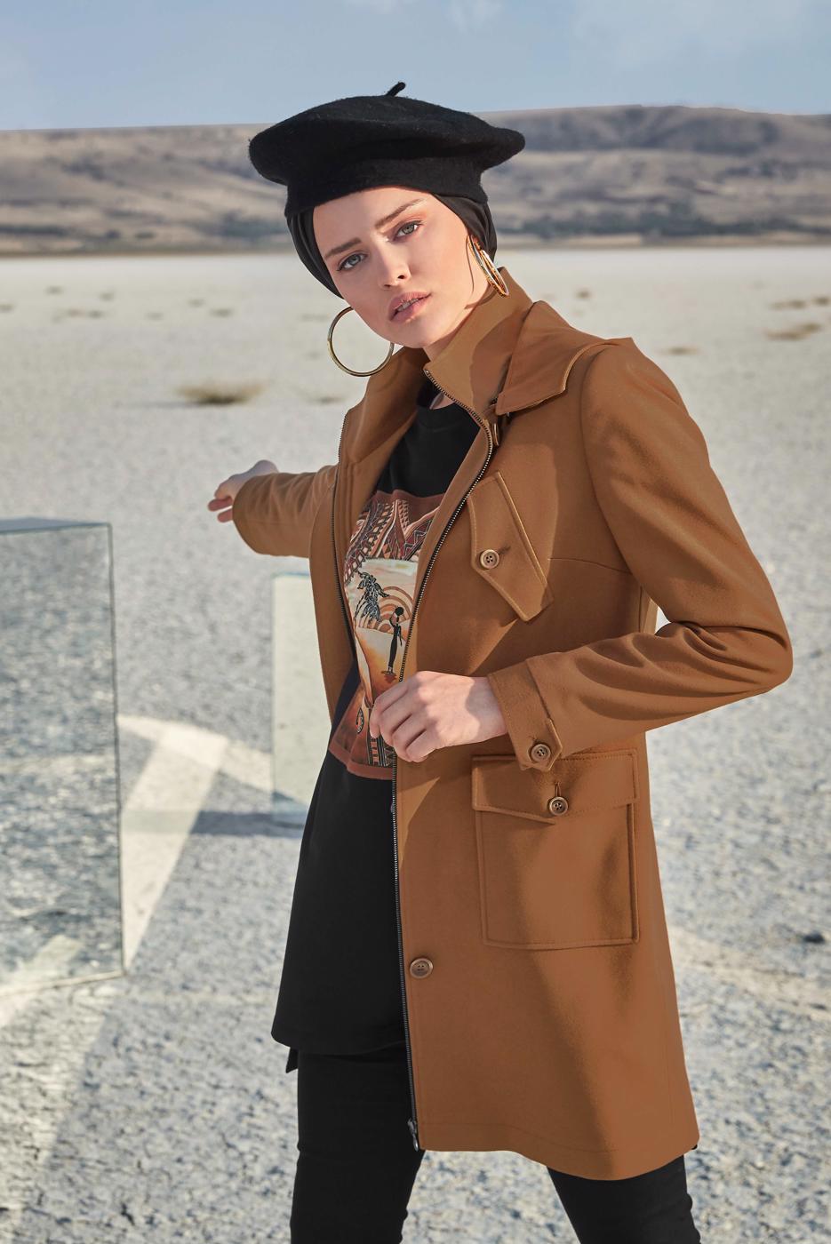 Tesettür giyim TABA ALVİNA KAPÜŞONLU KABAN 90034	