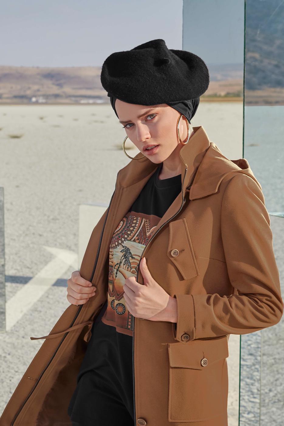 Tesettür giyim TABA ALVİNA KAPÜŞONLU KABAN 90034	