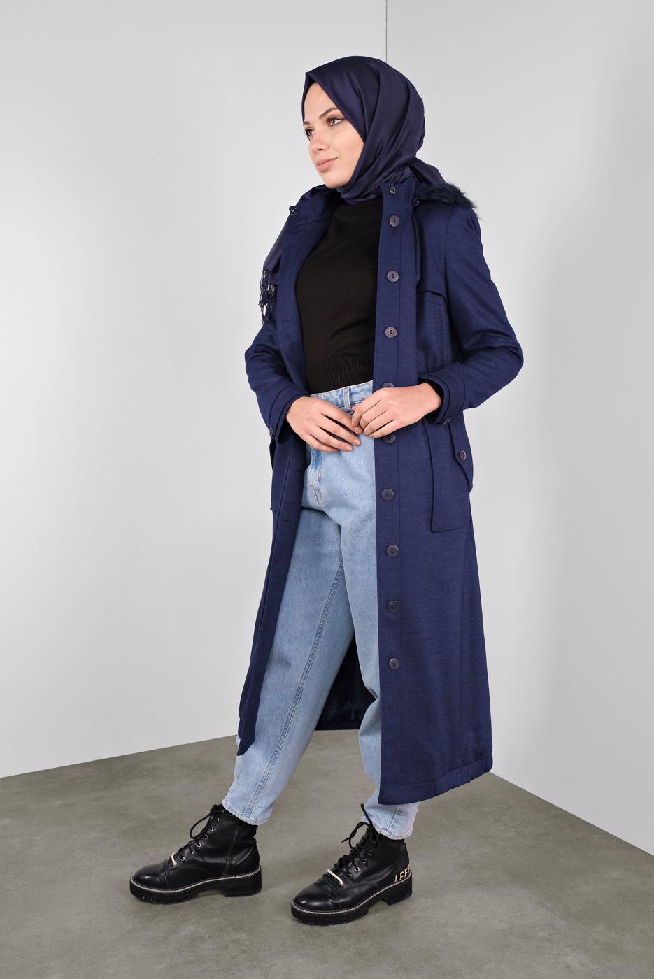 Tesettür giyim LACİVERT  ALVİNA KAPÜŞONU KÜRKLÜ KABAN 90041