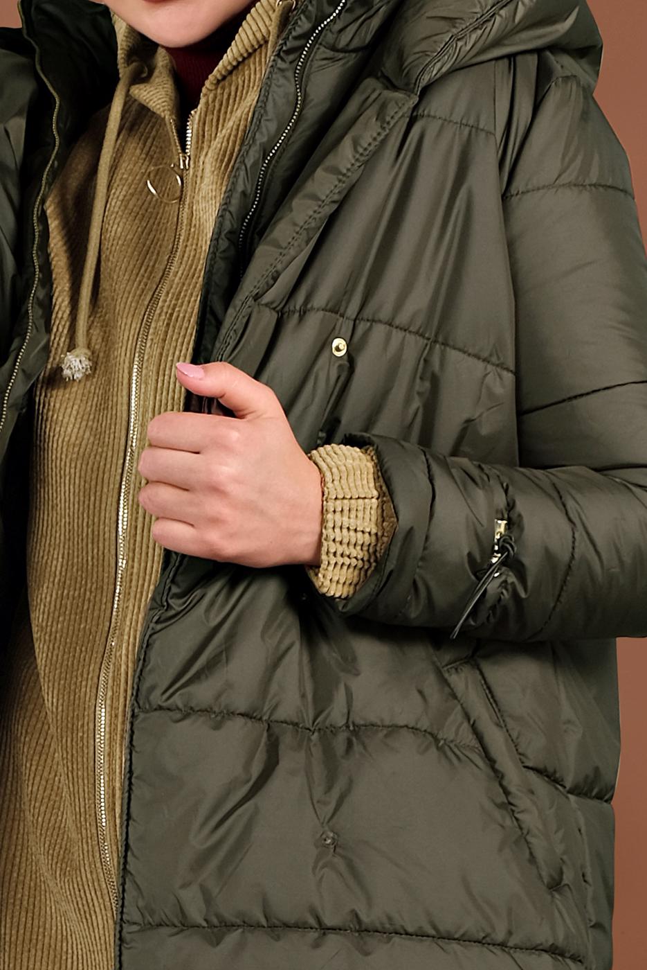 Tesettür giyim HAKİ ALVİNA ŞİŞME KAPÜŞONLU KABAN 90065