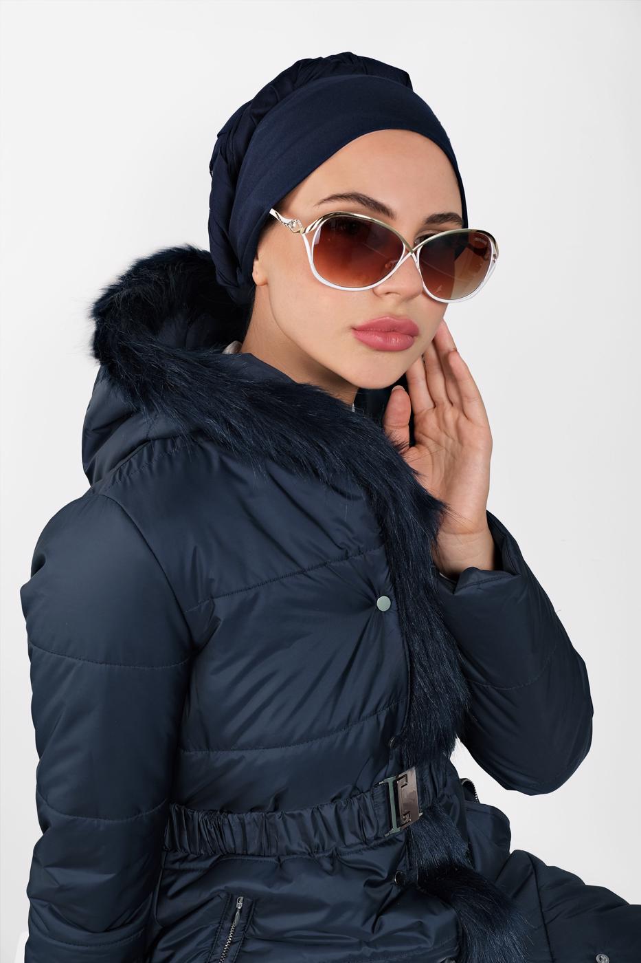 Tesettür giyim LACİVERT ALVİNA KAPÜŞONLU ŞİŞME KABAN 90068